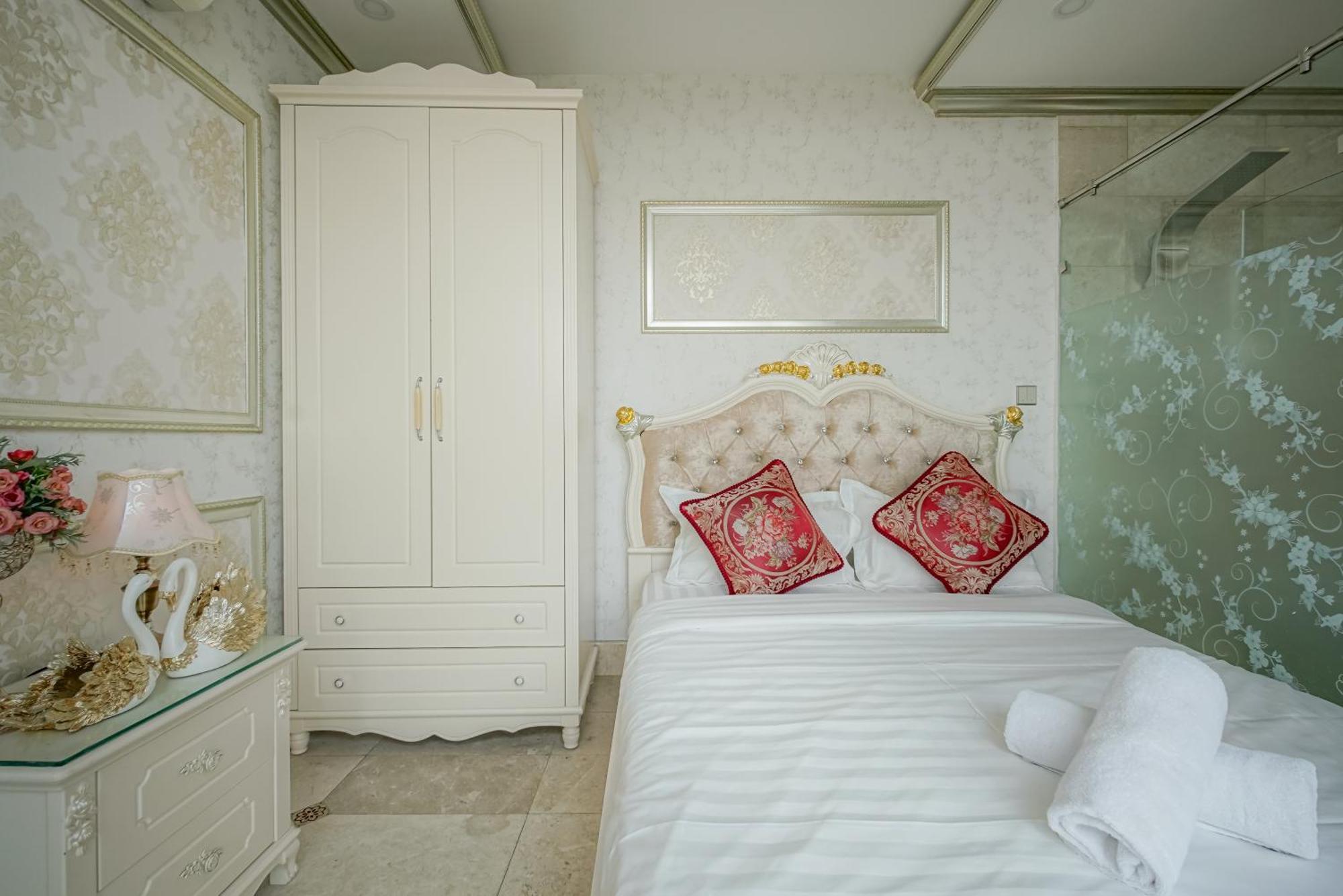 Ben Thanh - Luxury Serviced Apartments Хошимин Экстерьер фото